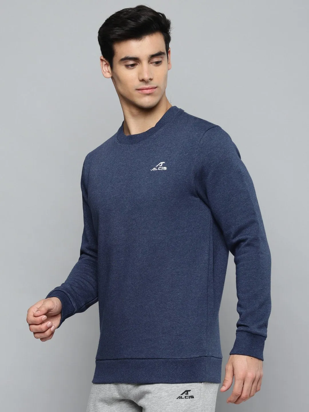 Alcis Men Navy Blue Solid Cotton Sweatshirt