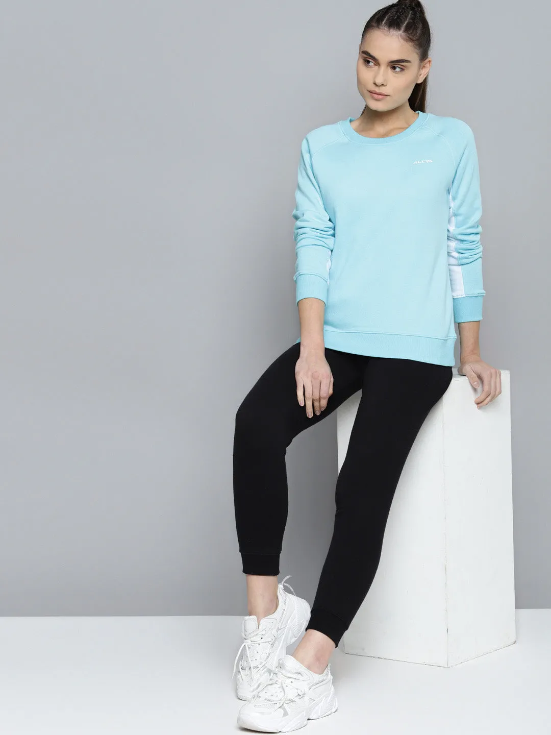 Alcis Women Solid Blue Sweatshirts