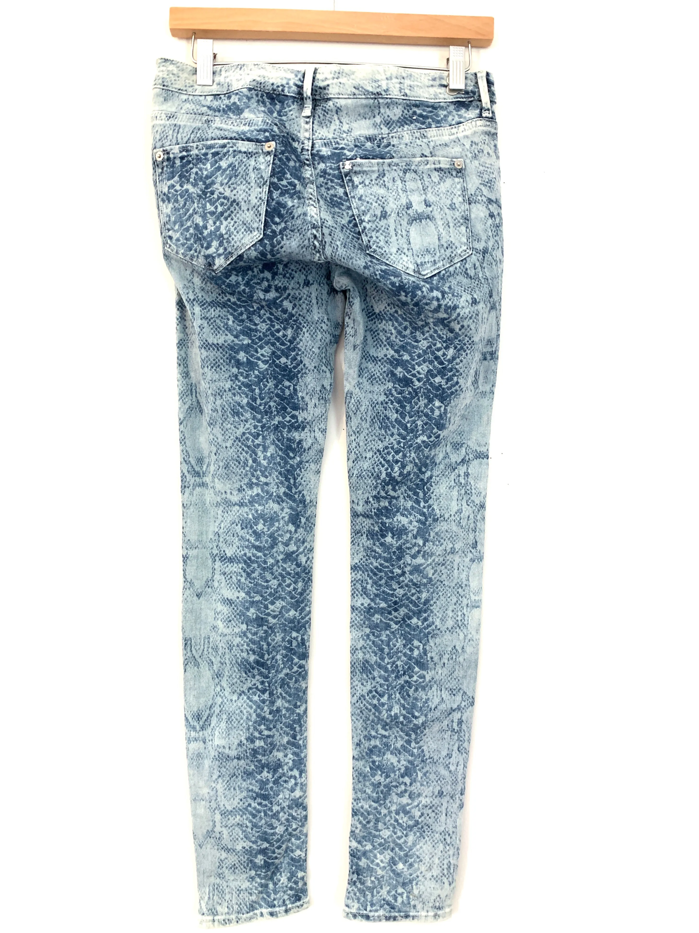 & Denim by H&M Skinny Low Waist Ankle Snake Print Jeans- Size 28 (Inseam 28")