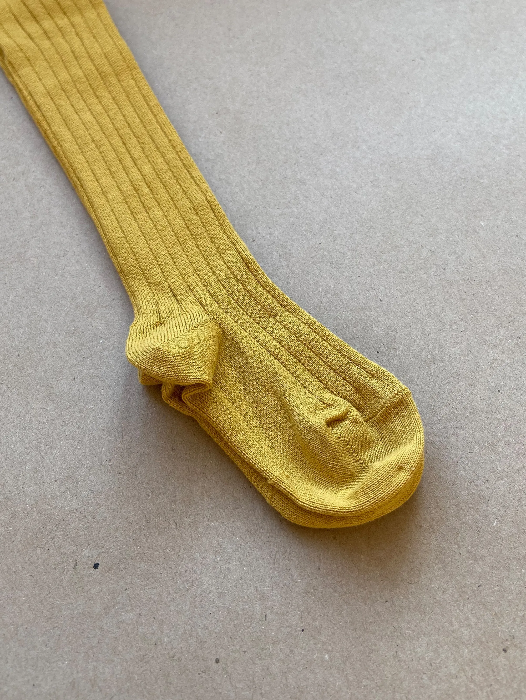 CÓNDOR Ribbed Stockings Mustard