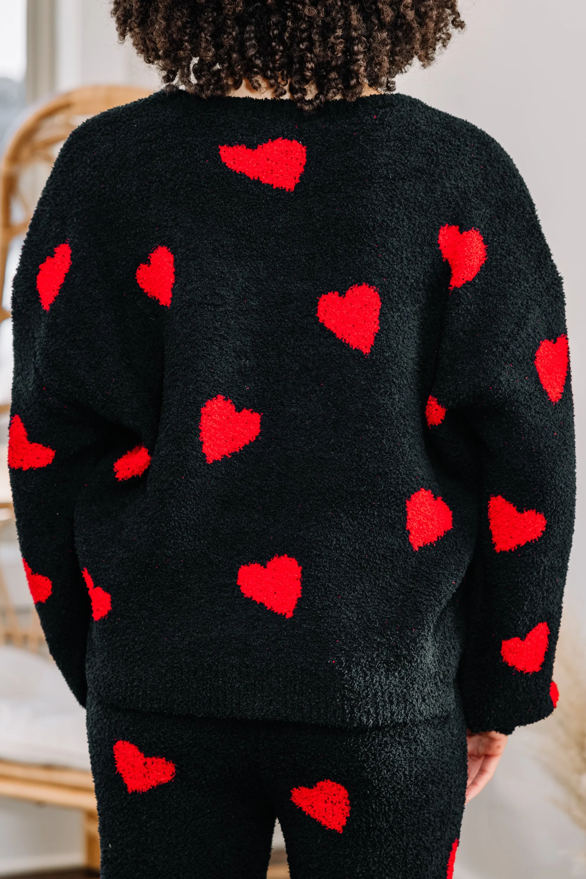 Cozy Love Black Heart Pullover