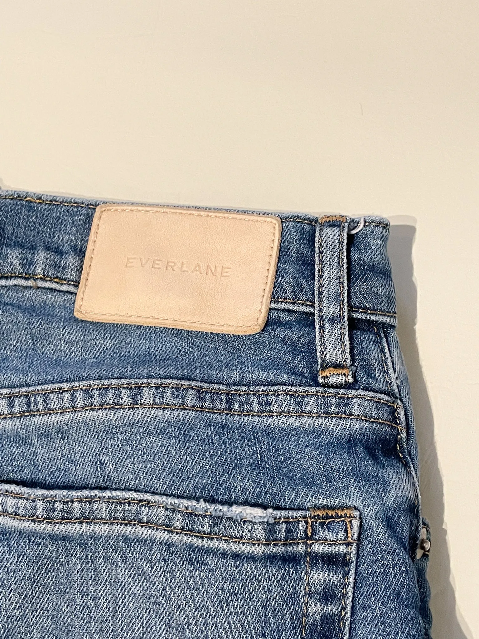 Everlane The Original Cheeky® High Rise Light Wash Straight Leg Jeans - Size 24