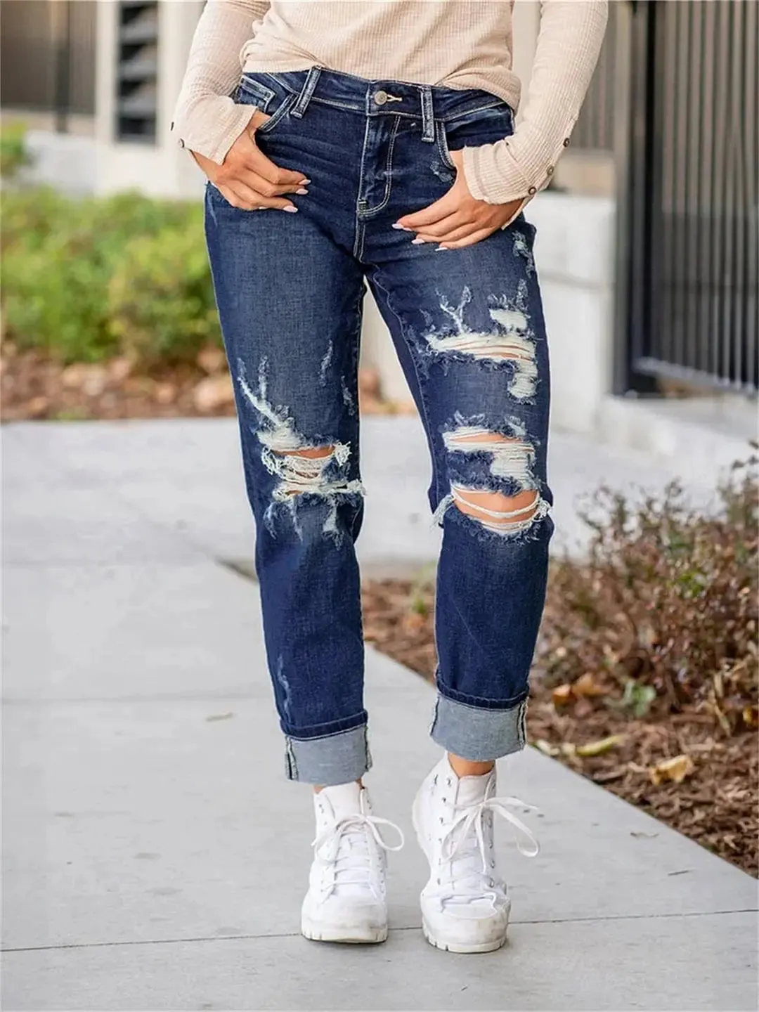 Judy Blue - Distressed comfortable boyfriend jeans