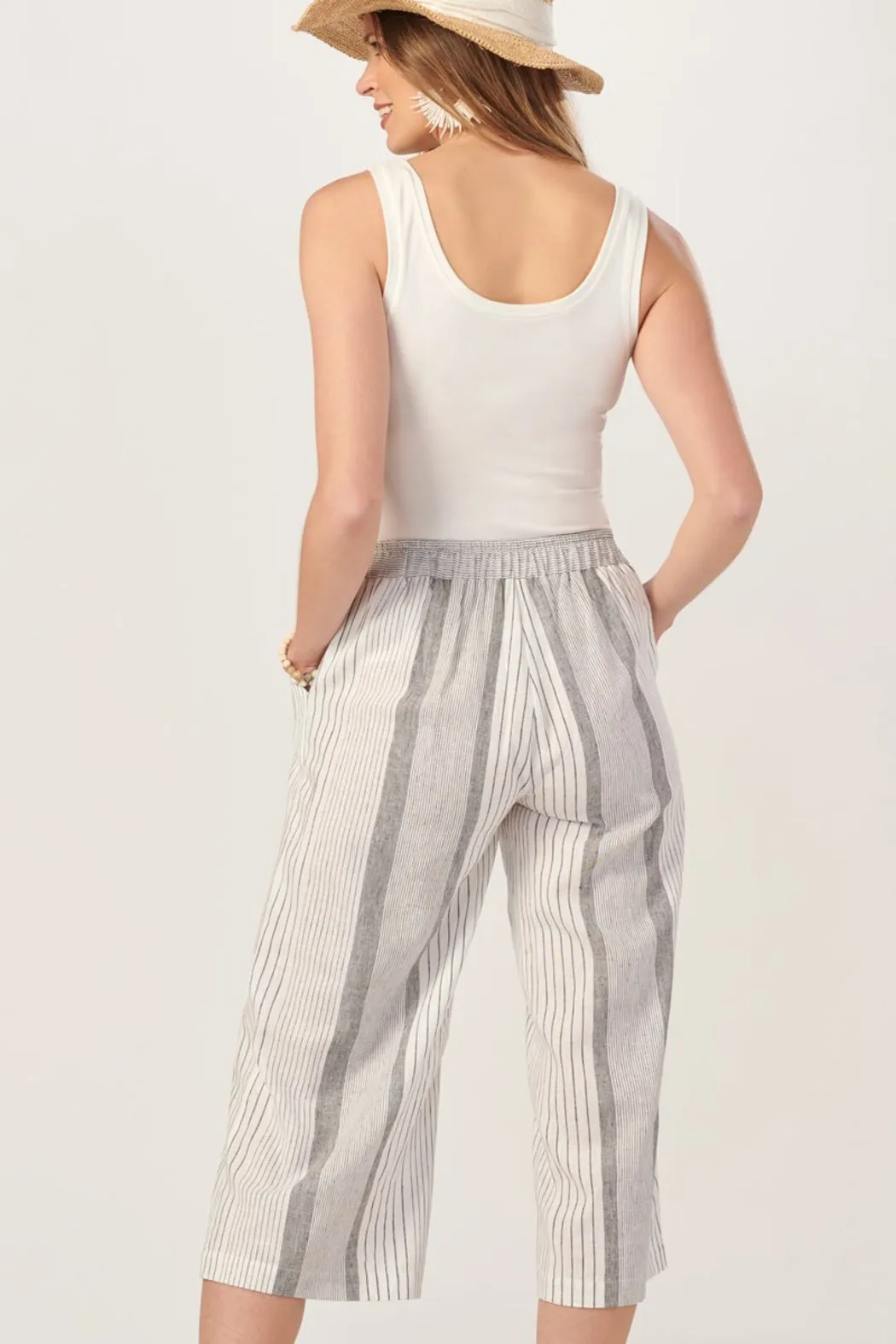 Linen blend striped white leg crop pants