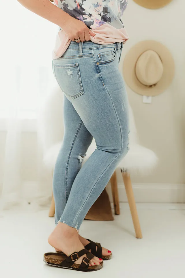 Mid-Rise Skinny Crop