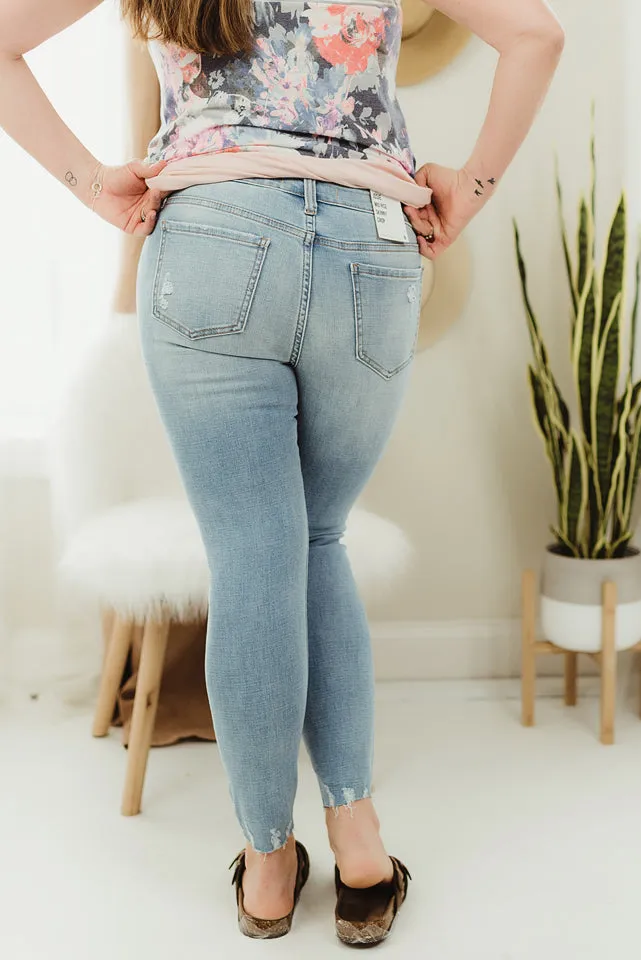 Mid-Rise Skinny Crop