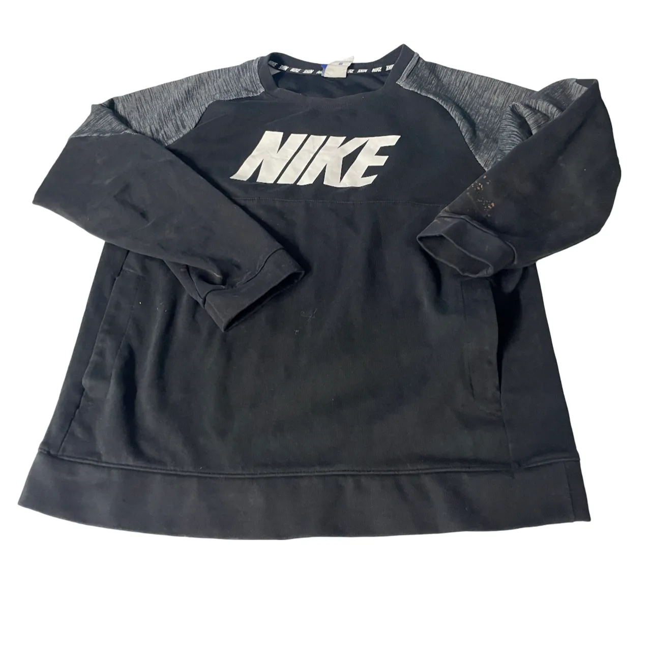 Nike Women Sweater Sweatshirt Sportswear Club Fleece Active Graphic Pullover XL Black Lightweight Sweatshirt Long Sleeve L 26 W 19 SKU 5125