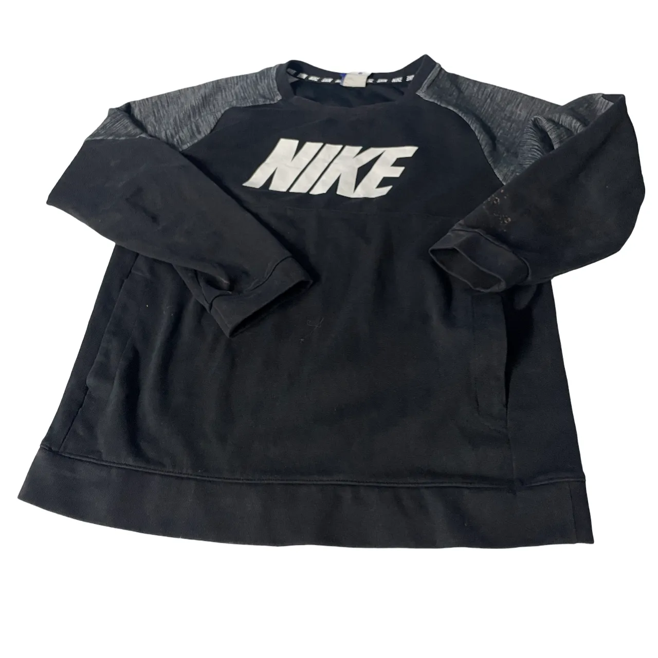 Nike Women Sweater Sweatshirt Sportswear Club Fleece Active Graphic Pullover XL Black Lightweight Sweatshirt Long Sleeve L 26 W 19 SKU 5125