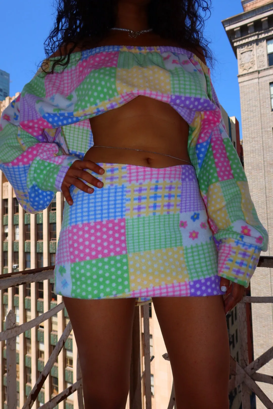 PICNIC CROP SWEATER