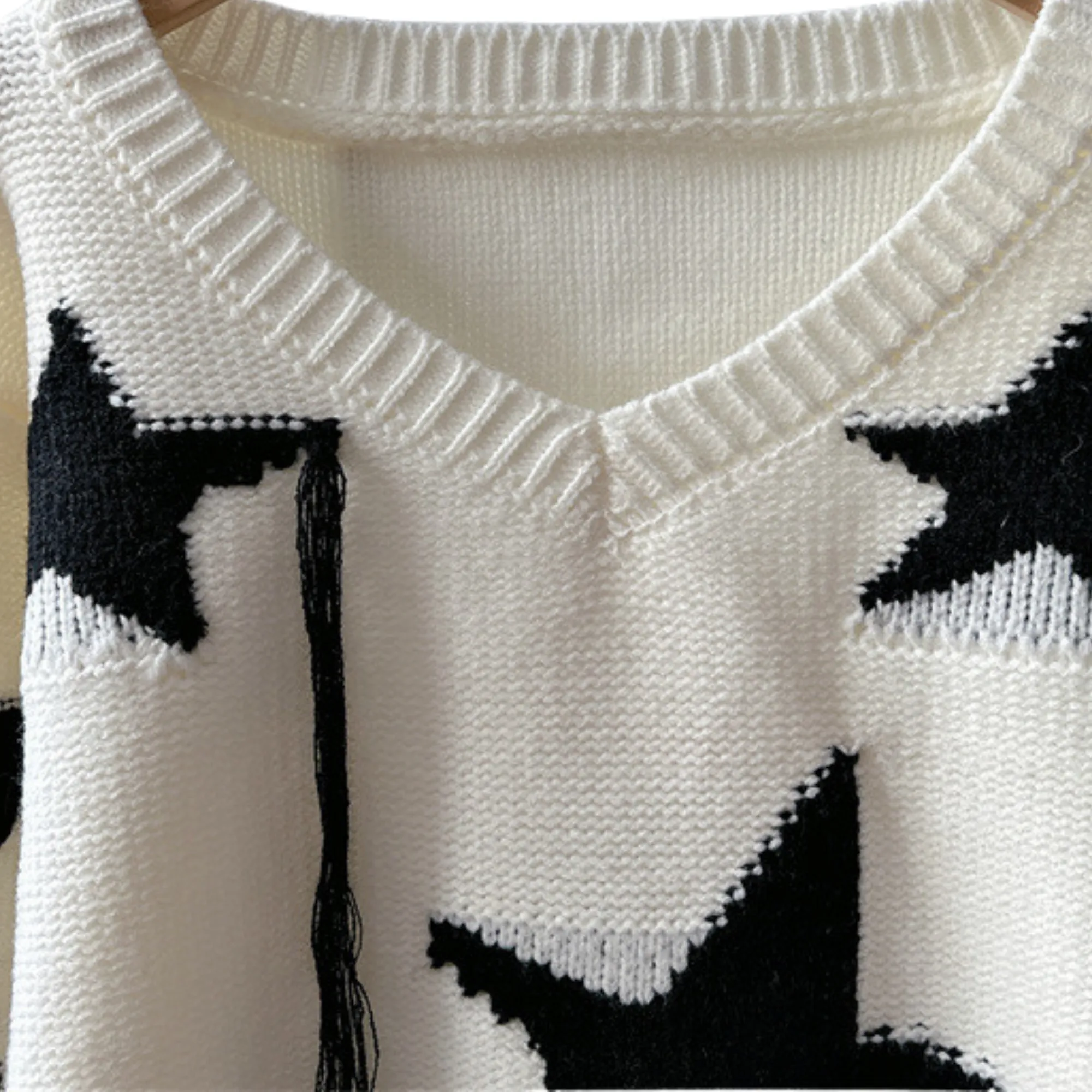 Pre Order:  Stars Pattern V-Neck Knitted Sweater