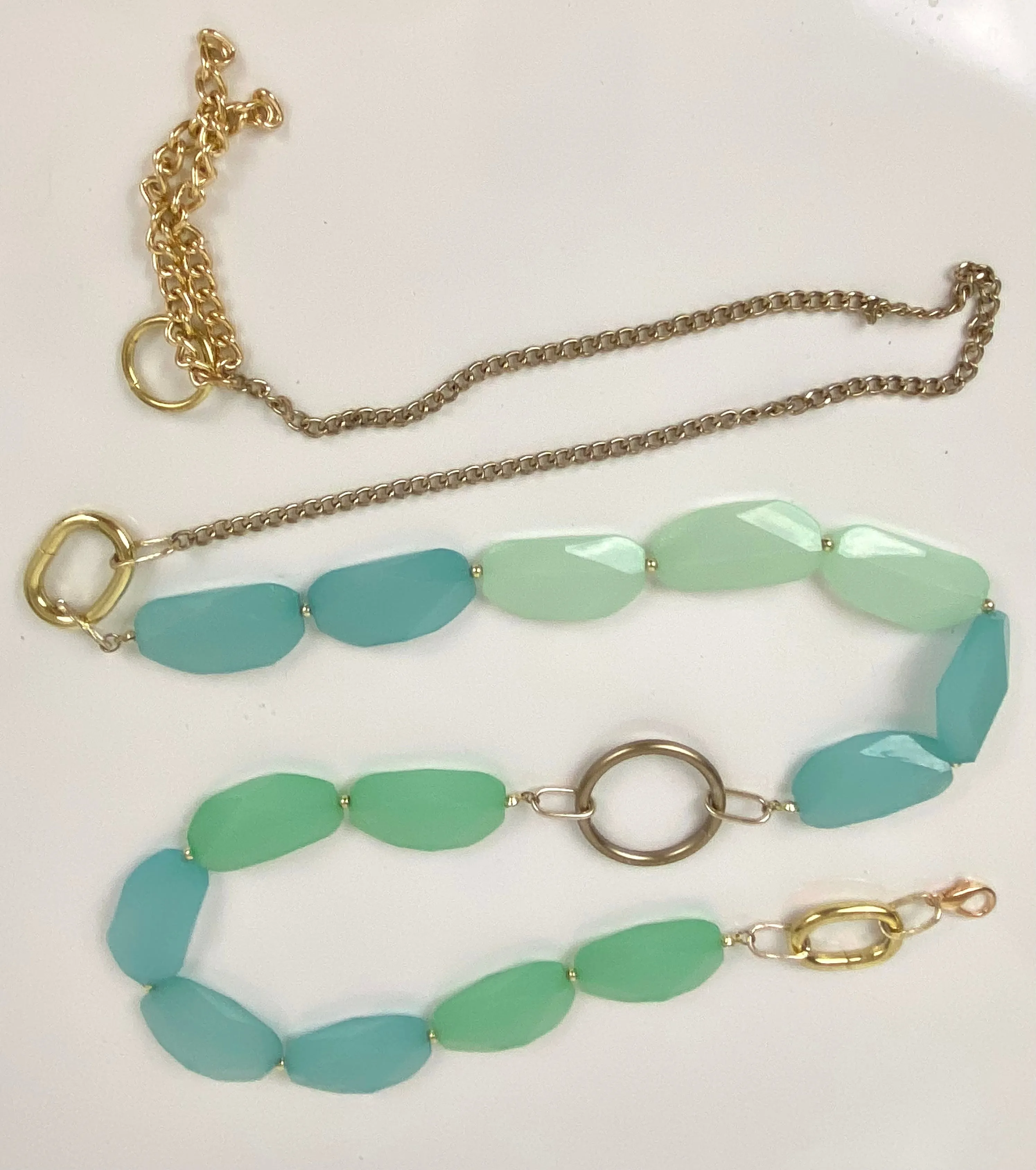 Sea colored tone belt