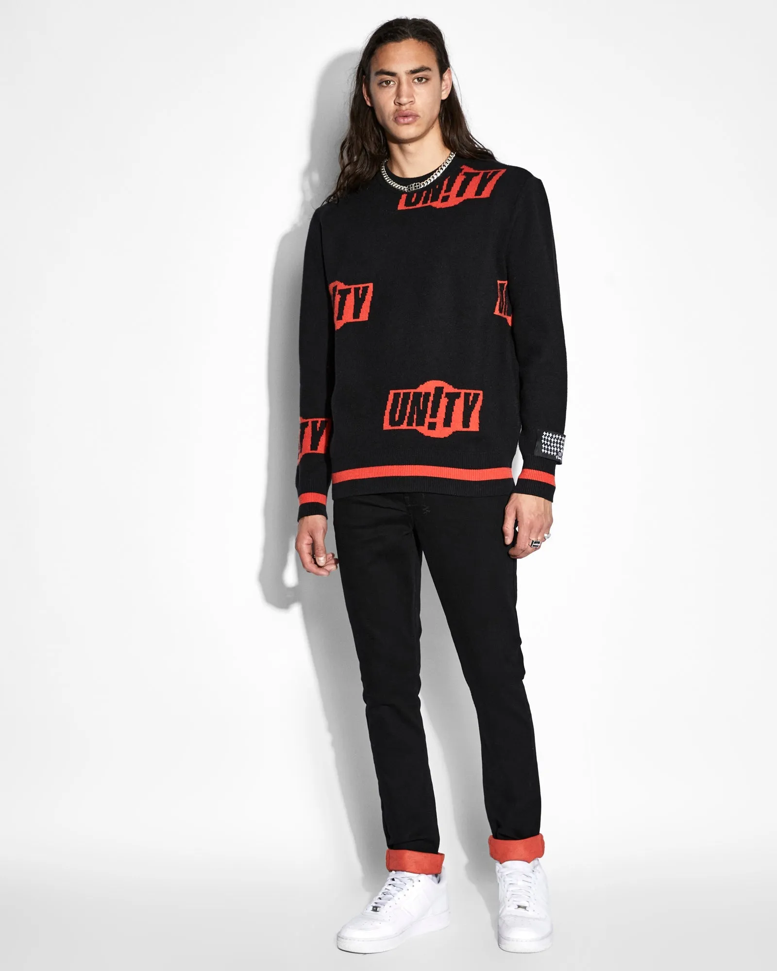 UNITY SIGN KNIT CREW BLACK