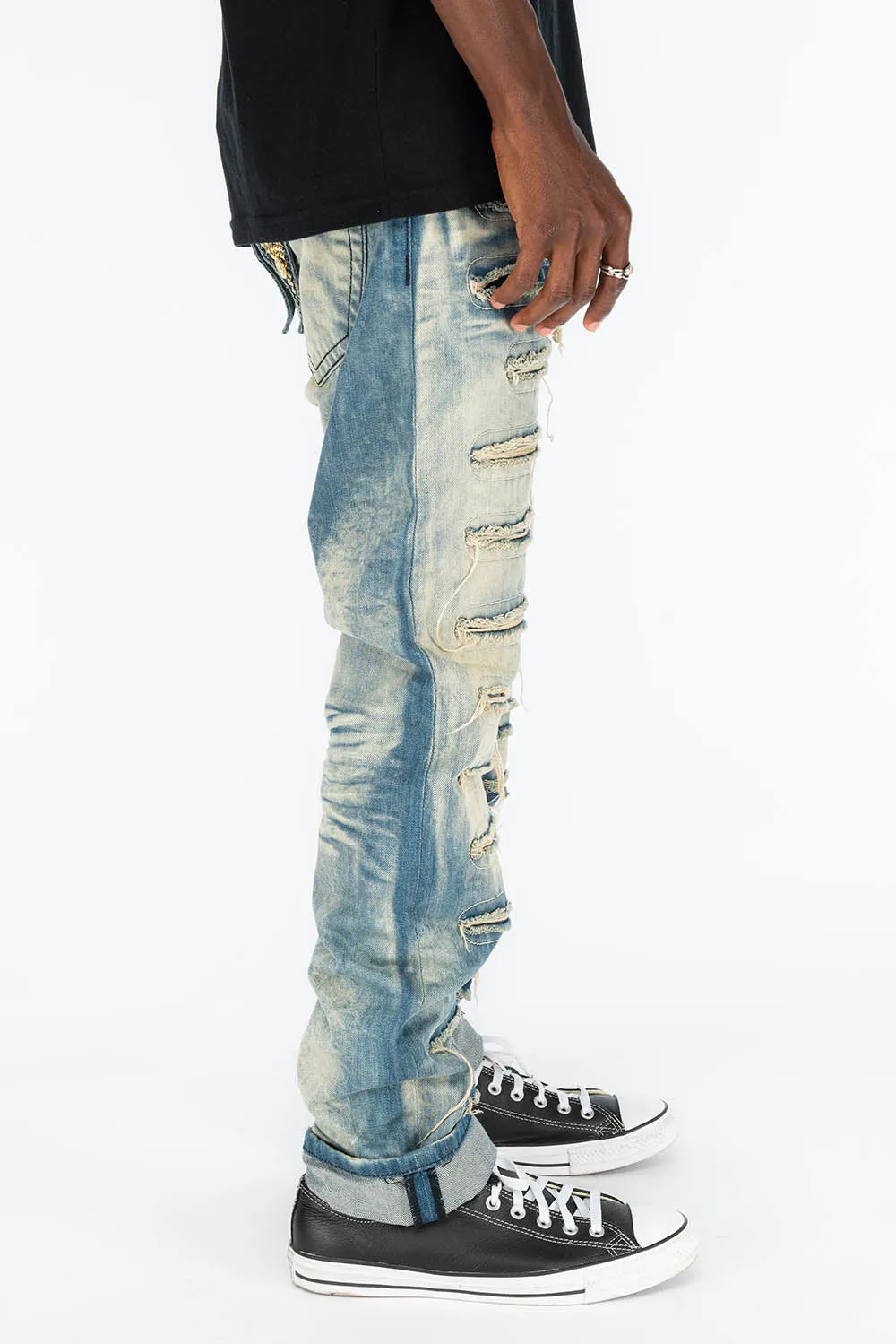 VINTAGE RIPPED,DISTRESSED & REPAIRED JEANS WITH BACK POCKET CRYSTALS IN OMAHA WASH