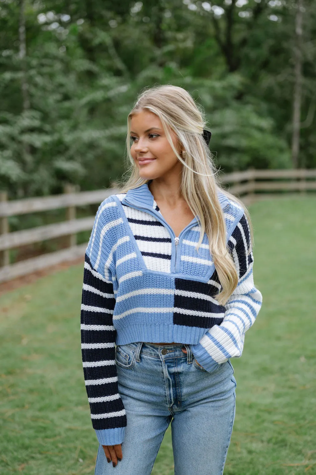 Vivian Sweater-Light Blue/Navy