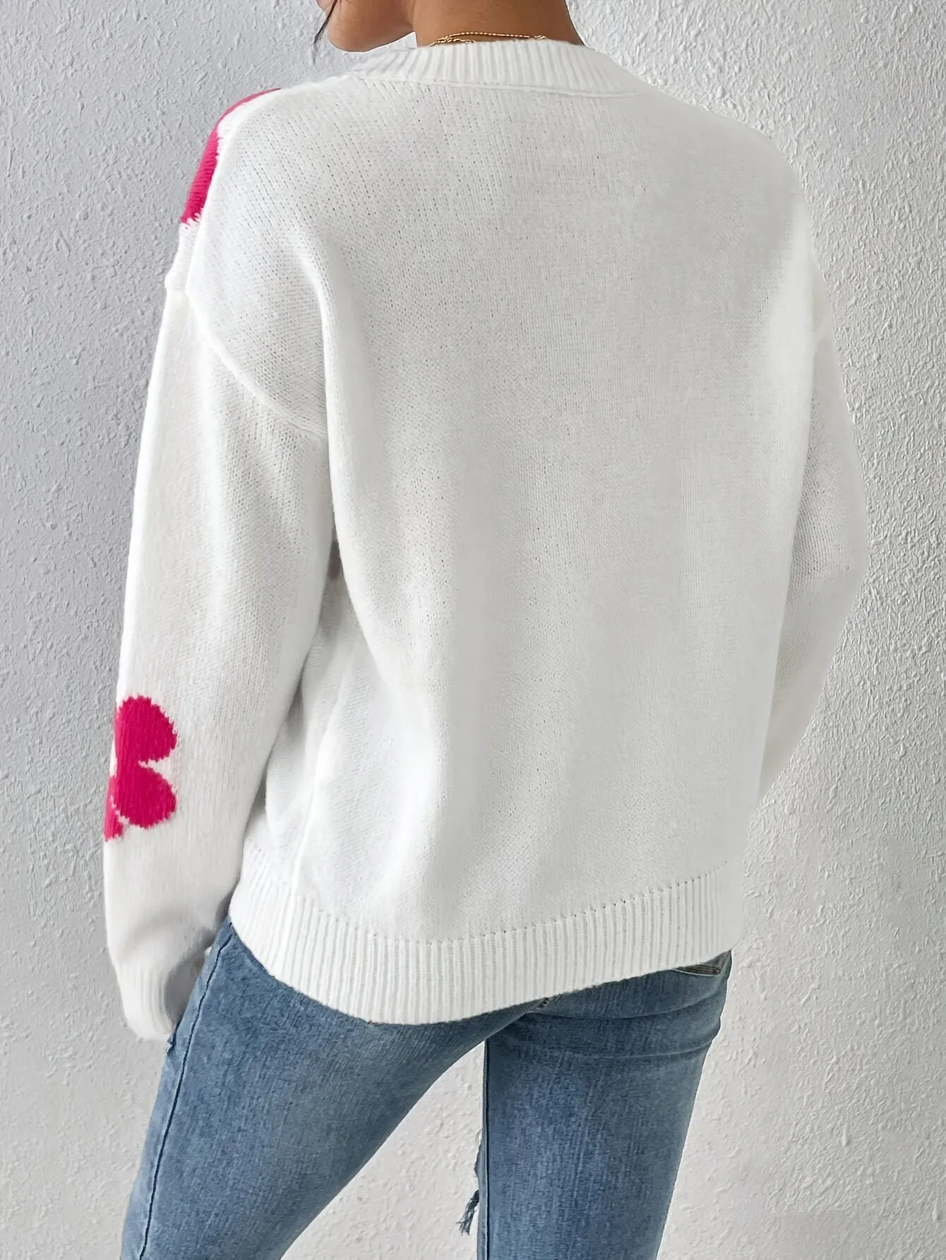 Zoe | Pullover mit Blumenmuster und Rundhalsausschnitt